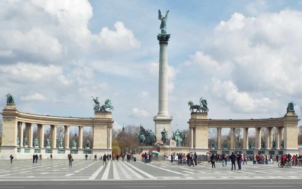 Budapest Heroes Square