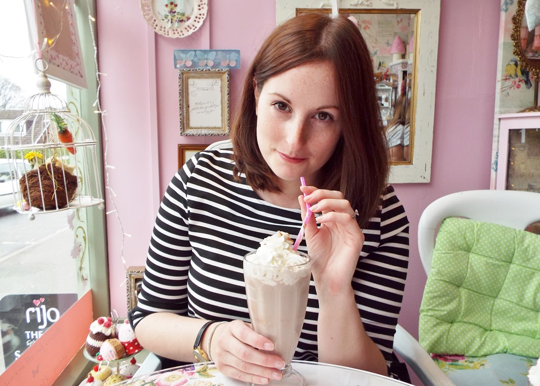Lunching at Dulcie Butterfly | QueenBeady