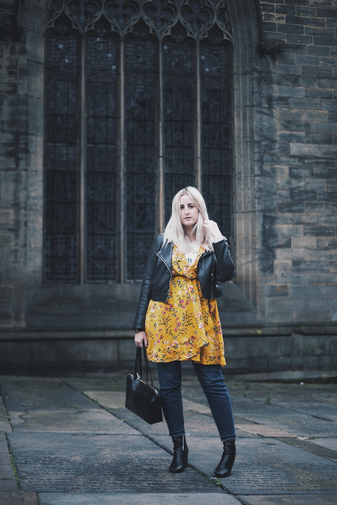 5 WAYS TO FEEL CONFIDENT DURING PARTY DRESS SEASON* | QUEENBEADY