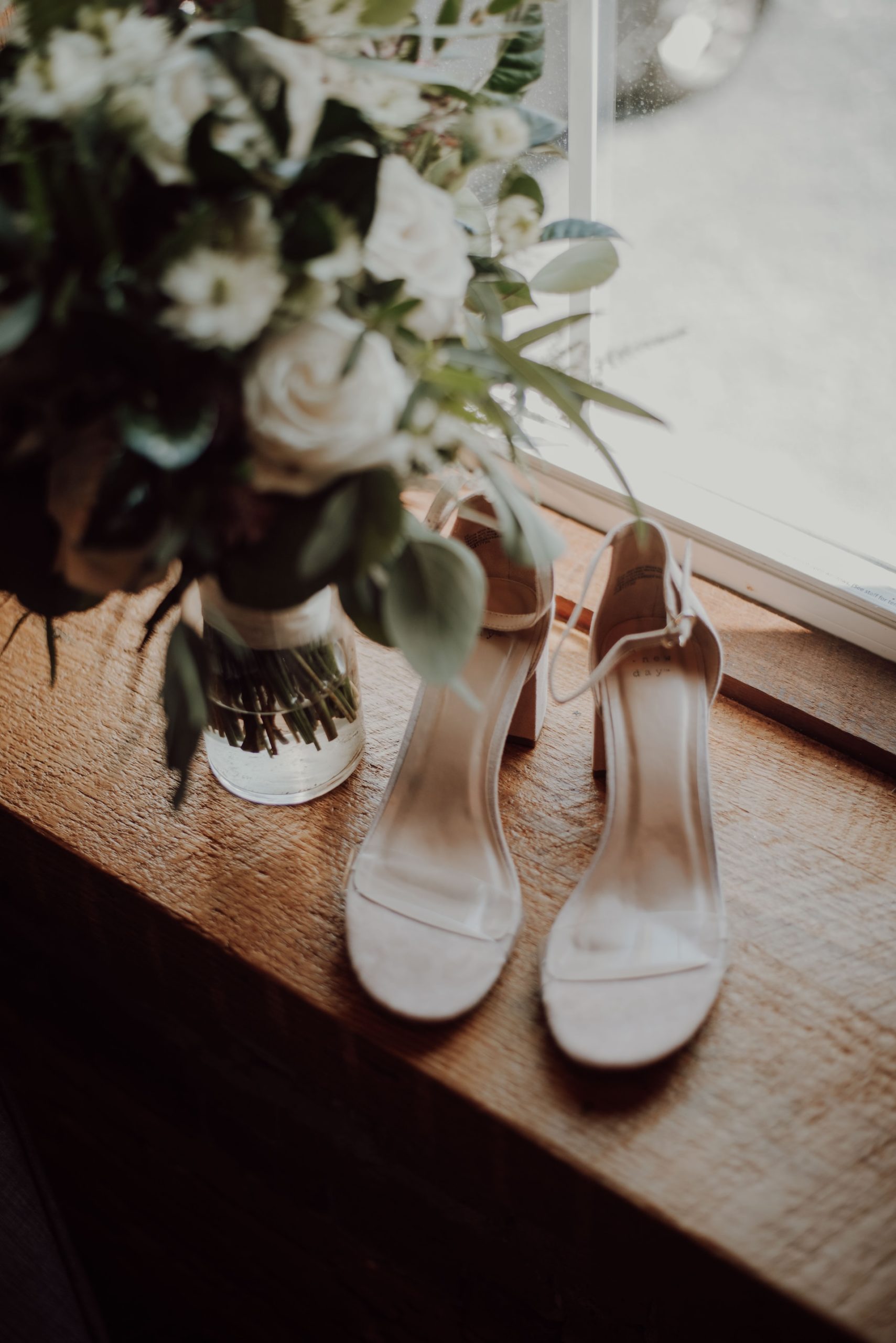 Plan Your Wedding from Home: Online Wedding Planning Tips